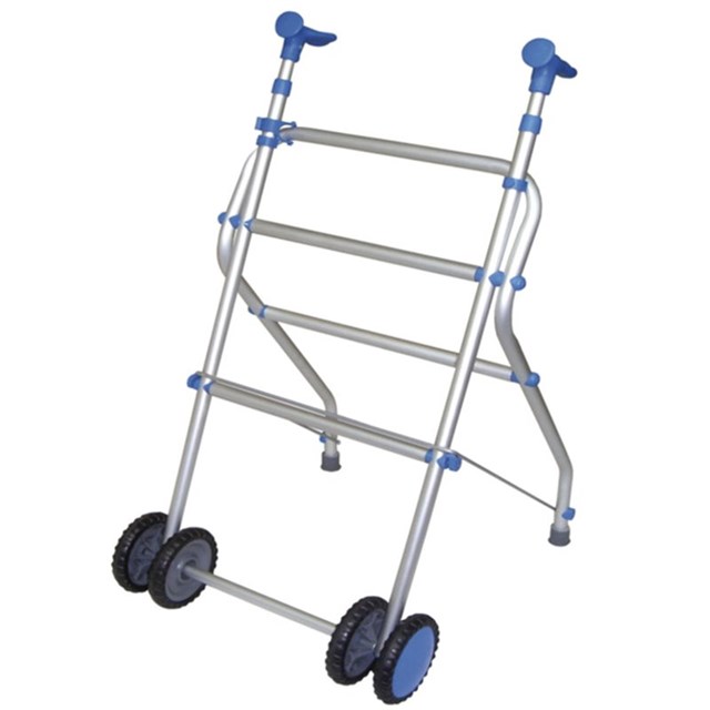 Andador de aluminio con ruedas