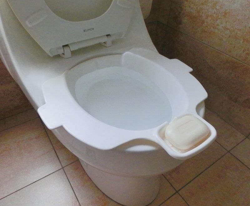 Foto 1 Bidet portátil para inodoros