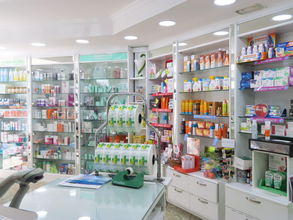 Pastilleros personalizados en farmacia de Boiro