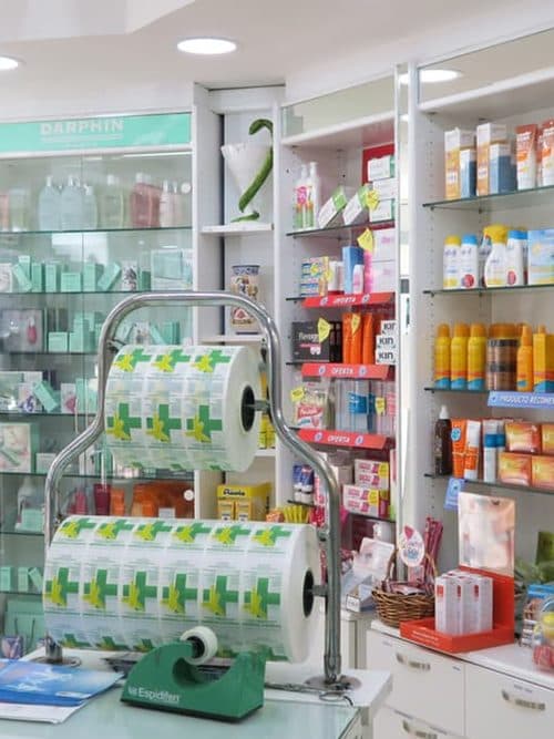 Servicios de farmacia y ortopedia en Boiro